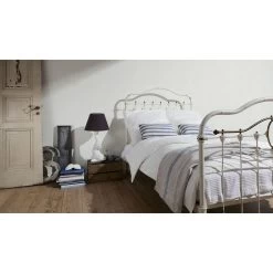 A.S. Creation | Blooming | 224040 | Vliestapete | Einfarbig | Uni | 0.53 X 10.05 M | Weiß -Boutique-Tapetenladen 224040 1 1280x1280 1